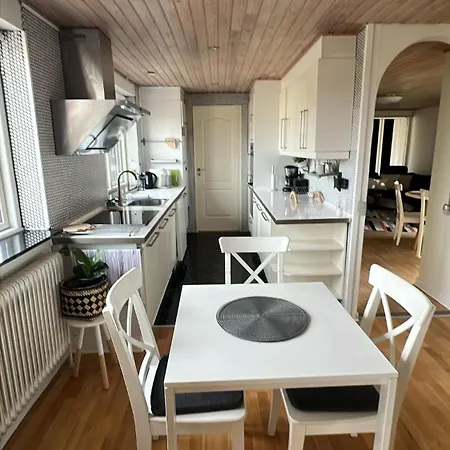 Modern Close To Nature & The City, Centrally Located In Denmark Villa *