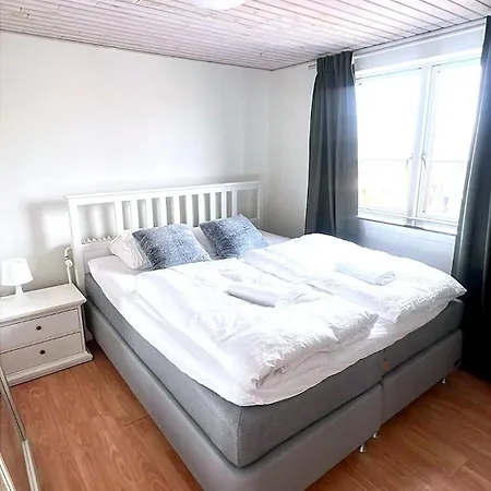 Villa Modern Close To Nature & The City, Centrally Located In Denmark *