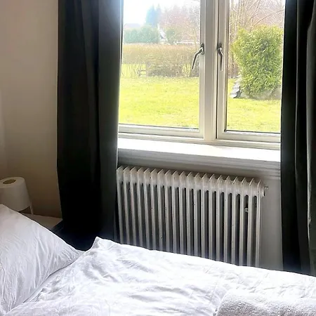 Modern Close To Nature & The City, Centrally Located In Denmark Villa *